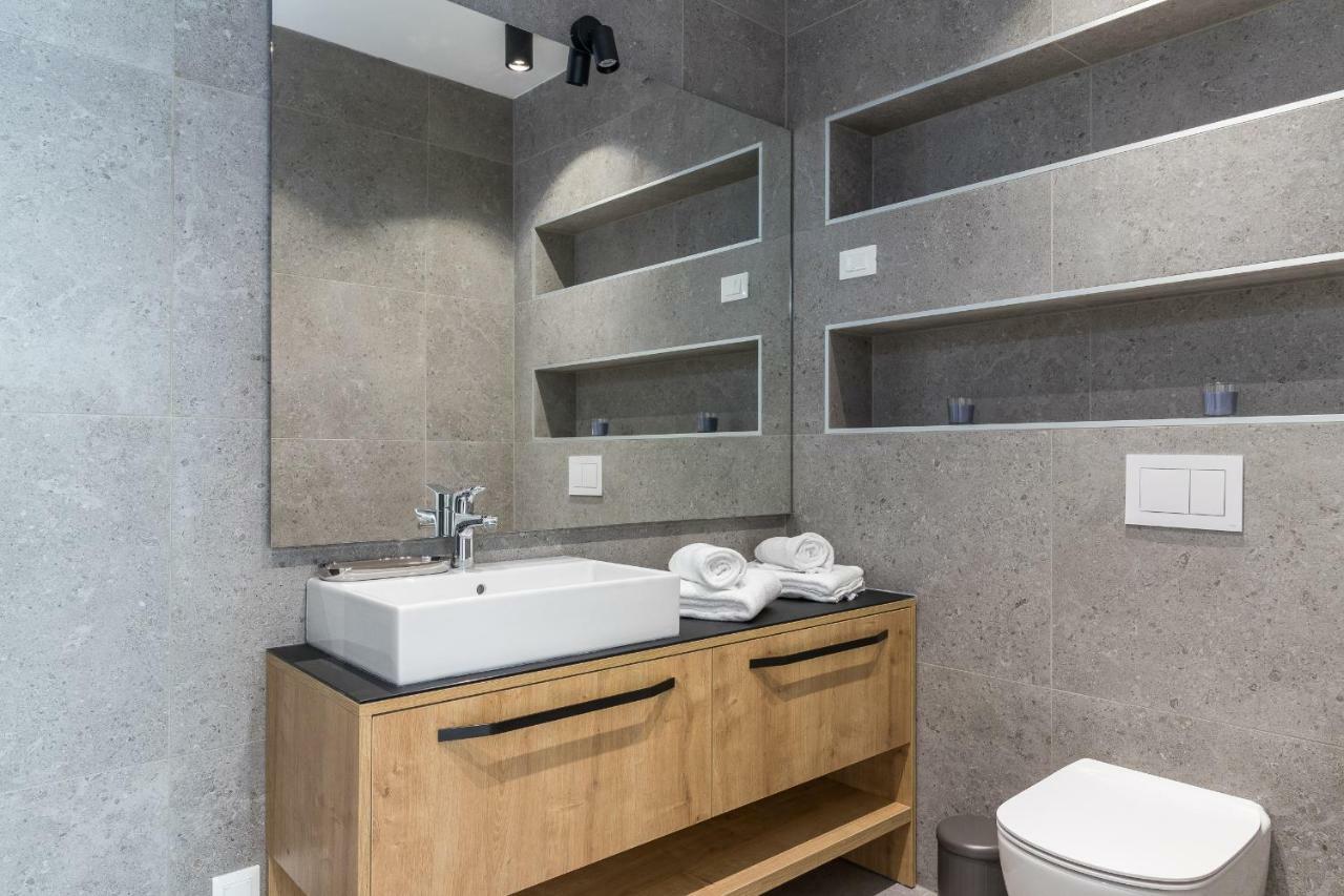 Luxury Apartments Magali 2 로비니 외부 사진